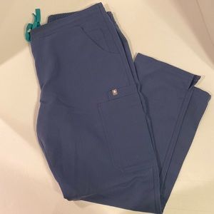 Figs Yola Petite Skinny scrub pants